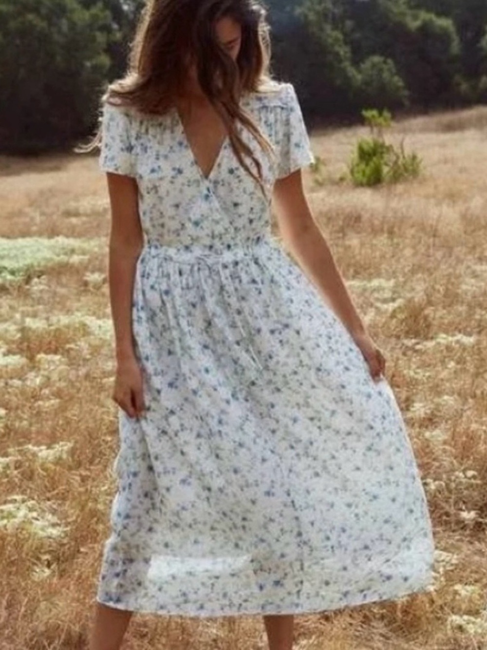 The Dawn Dress - Picture 2 of 4